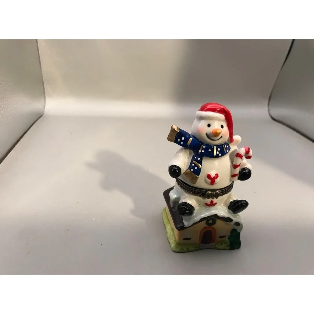 Snowman trinket box‎